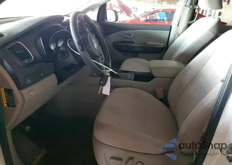 2017 Kia Sedona Lx z USA, uszkodzony, nr VIN KNDMB5C14H6302171